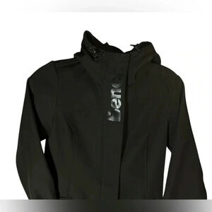Extra Small Black Bench Lightweight Jacket - Perfect for All Seasons!